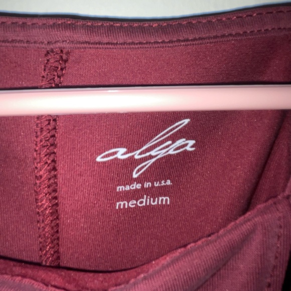 EUC Maroon Top - Picture 3 of 3